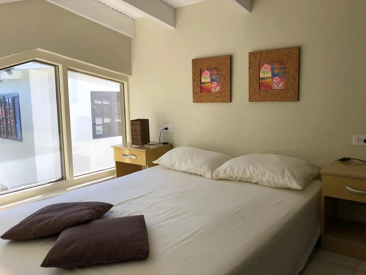 Hemels Curacao Bed and Breakfast Βίλλεμσταντ
